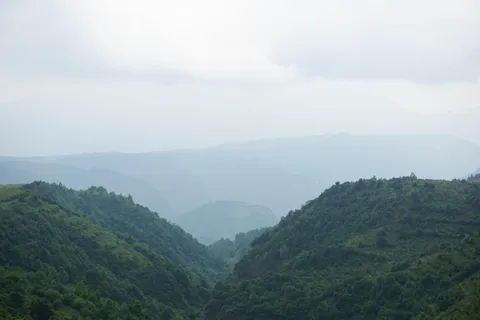 乌克兰蒙古草原、国家公园、阴天、山脉、风景-自然、自然之美、宁静之景、宁静 乌克兰蒙古草原、国家公园、阴天、山脉、风景-自然、自然之美、宁静之景、宁静