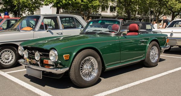 triumph、oldtimer、vehicle、classic、automotive、transport system、old、convertible