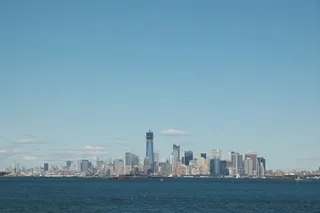 天际线，河流，天空，蓝色，城市景观，景观，建筑，市中心