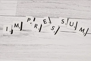 im pressum、white、surface、imprint、internet law、letters、word、lettering