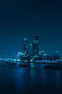 夜间建筑物, 身体, 水, 横跨, 高层, 建筑物, 夜, 城市