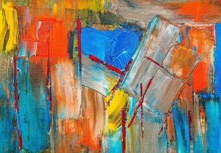 红色、橙色和黄色抽象画