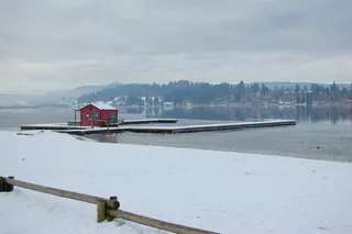 朱拉，怀疑，湖，冰冻，冬天，房子，红色，寒冷