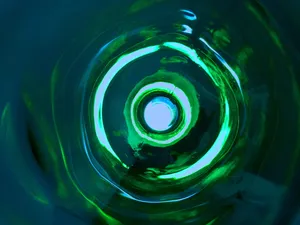 玻璃，彩色游戏，闪亮，焦点，lichtspiel，颜色，漩涡，strudel