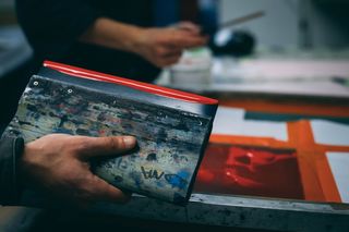 黑色平板电脑，人，人，电子，手指，电脑，油漆容器，摄影