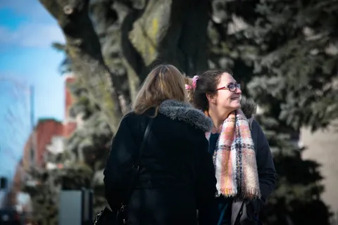 微笑，快乐，人，女人，公园，快乐，人，年轻，微笑