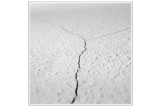 裂纹表面，极简主义，简单，细节，白色，艺术，黑白，黑白摄影