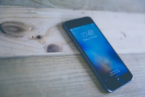 打开空格，灰色，iphone，显示，10:48，手机，手机，摄像头