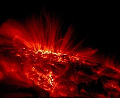 近景，照片，太阳光线，太阳，太阳耀斑，太阳，喷发，日珥