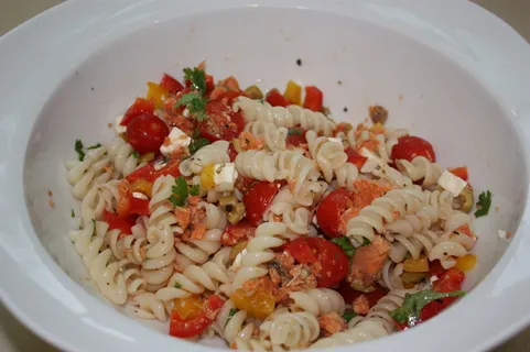 沙拉、午餐、健康、主食、美味、馅料、面筋、食物 沙拉、午餐、健康、主食、美味、馅料、面筋、食物