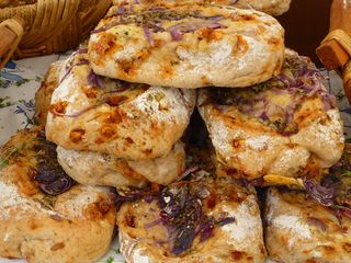 面包，面包卷，辛辣，红洋葱，香料，面包，面包卷，市场，美味