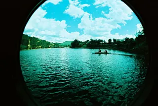 河流鱼眼镜头照片