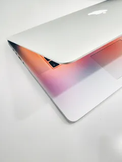 木制表面苹果MacBook air 木制表面苹果MacBook air