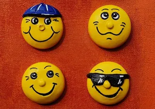 微笑、大笑、手工劳动、自制、搞笑、表情符号、微笑、黄色