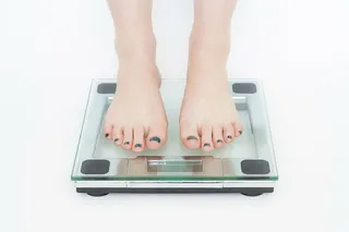 灰色，玻璃浴室秤，饮食，脂肪，健康，体重，健康，减肥