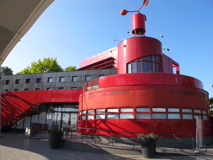 法国，巴黎，la ville les floating，poly，建筑，建筑结构，红色，建筑外观