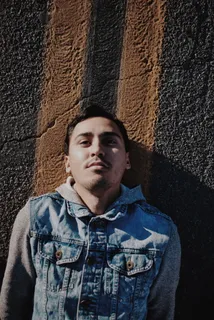 男人穿夹克，衣服，衣服，人，人，男人，袖子，脸