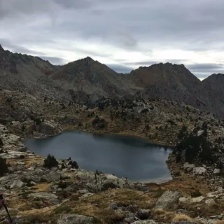 比利牛斯山脉，湖泊，景观，比利牛斯加泰罗尼亚山脉，山脉，自然，景观，比利牛斯山脉景观