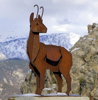 雕像，铁，雕塑，纪念碑，金属，动物，人物，动物主题