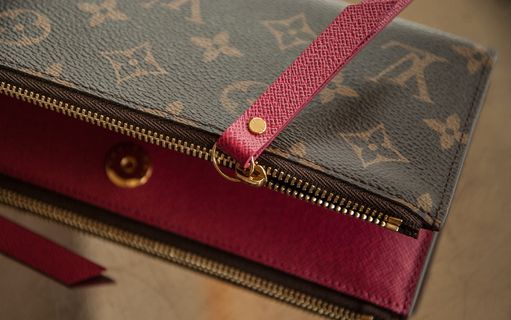 钱包，威登，皮革，皮革制品，室内，纺织品，特写，红色