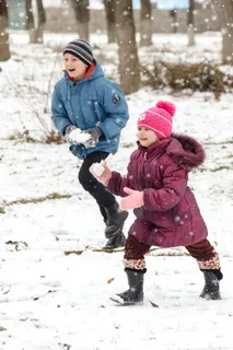 宝贝,冬天,雪,乐趣,男孩,女孩,孩子,玩耍 宝贝,冬天,雪,乐趣,男孩,女孩,孩子,玩耍