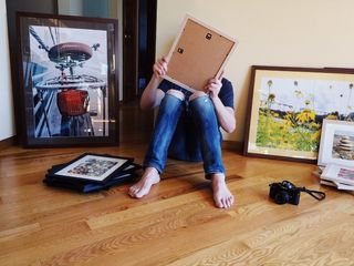 个人，摄影师，年轻人，摄影，照片，相机，室内，一个人