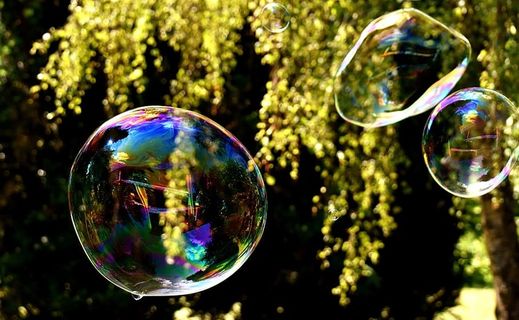 肥皂泡，巨大的，大的，制造肥皂泡，瓦布里格，彩虹色，肥皂水，有趣