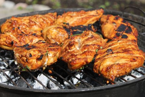 烤肉、鸡肉、烧烤、木炭、格栅、五香、夜光、夏季 烤肉、鸡肉、烧烤、木炭、格栅、五香、夜光、夏季