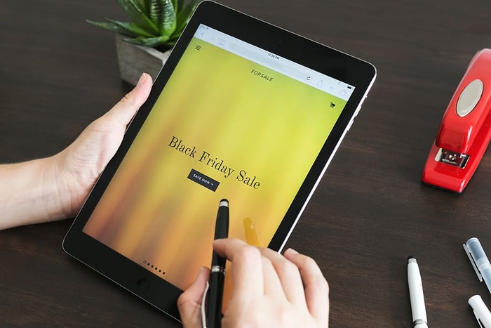 平板电脑黑色星期五销售照片