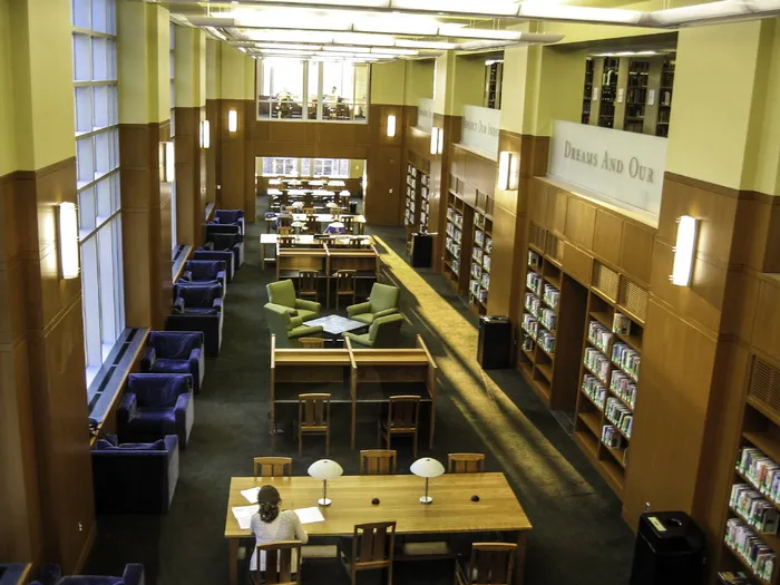 杜克大学博斯托克图书馆自习室