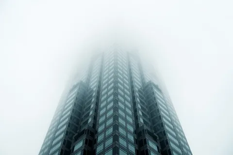 高层建筑低角度照片