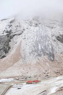 自然, 家庭, 房子, 结构, 山, 岩石, 旅行, 冒险