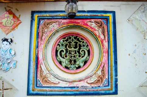 中国艺术风格在泰国寺庙中随处可见