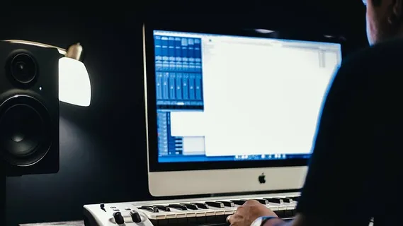 苹果、电脑、电子、imac、显示器、人、屏幕、工作