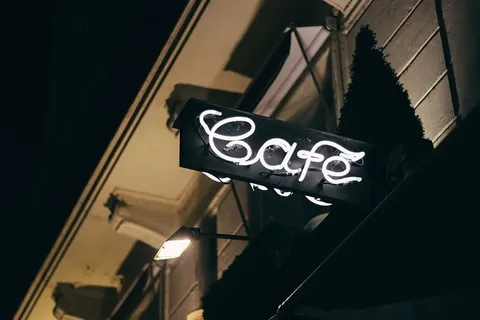 咖啡馆霓虹灯之夜 咖啡馆霓虹灯之夜
