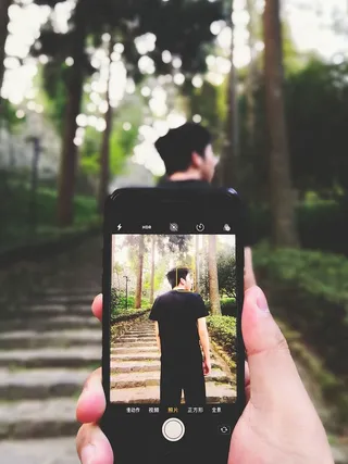 中国，无线技术，真人，摄影主题，人手，通讯，手，智能手机