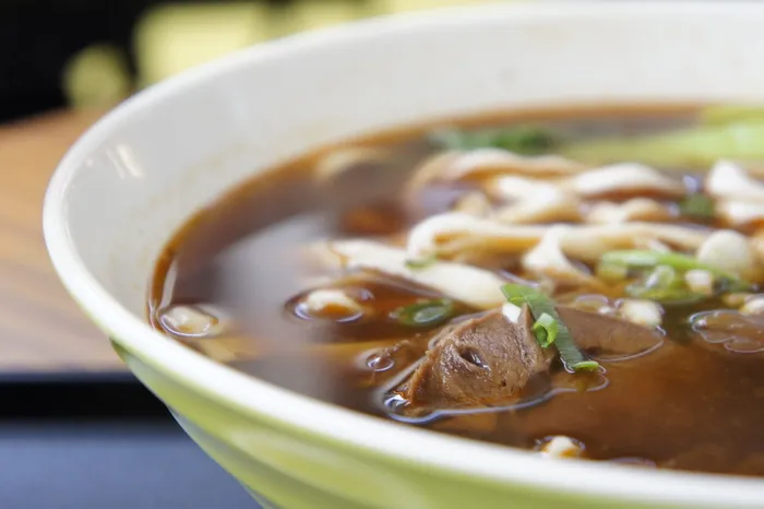 面条soep，食品，牛肉面，面条食品，汤，碗，食品和饮料，健康饮食