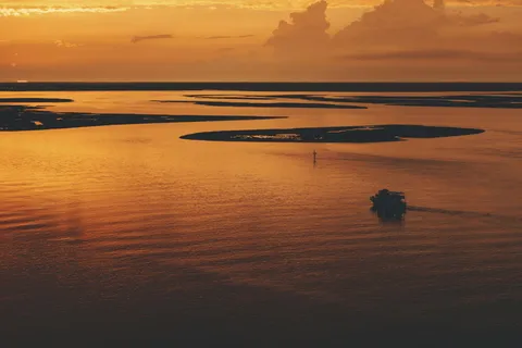 海,海洋,水,地平线,云,天空,黑暗,日落 海,海洋,水,地平线,云,天空,黑暗,日落
