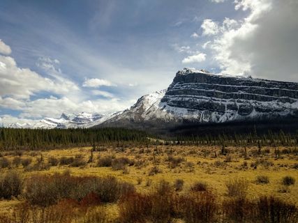 加拿大，阿尔伯塔省，天空，云天，风景-自然，自然之美，宁静的景色，山脉