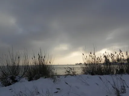 雪,康斯坦斯湖,湖,冬天,天空,寒冷的温度,云天,宁静的景色 雪,康斯坦斯湖,湖,冬天,天空,寒冷的温度,云天,宁静的景色