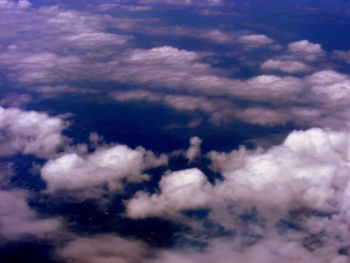 云、天空、白天、蓝色、薄雾、海拔、自然、天气
