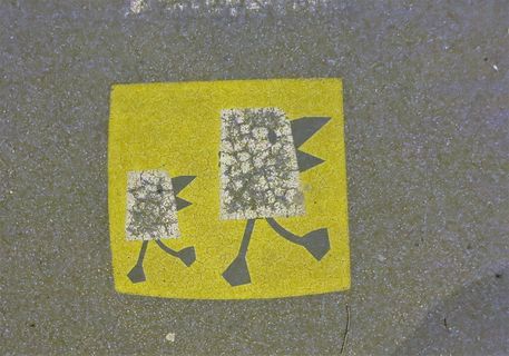 巴黎,法国,人行道,黄色,无人,标志,通讯,特写 巴黎,法国,人行道,黄色,无人,标志,通讯,特写