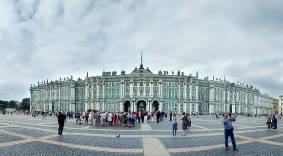 俄罗斯,圣彼得堡,隐士博物馆,户外,博物馆,广角,全景,人 俄罗斯,圣彼得堡,隐士博物馆,户外,博物馆,广角,全景,人