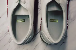 没有人，文字，特写，燃料和发电，室内，厕所，西文，白色