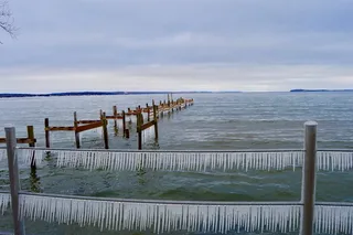 冰雕，冬至，冬天，海岸，码头，冰柱，水，海