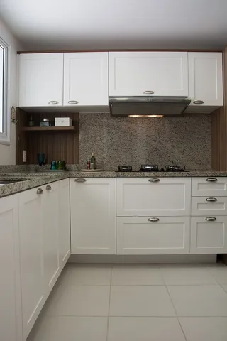 厨房，橱柜，冰箱，厨房，橱柜，家庭厨房，家庭房间，厨房柜台，家庭室内