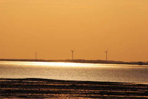 whitstable、kent、英国、sea、sheppey、water、orange、reflection whitstable、kent、英国、sea、sheppey、water、orange、reflection