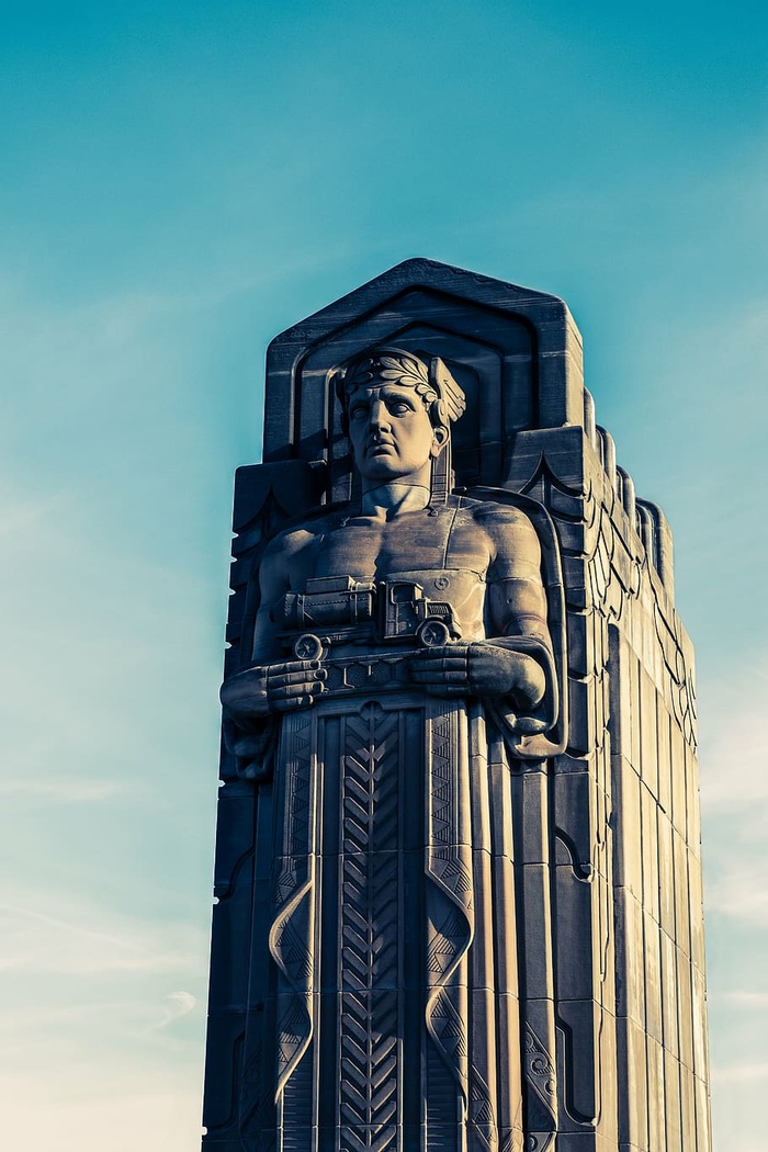 老年人、古代人、建筑、艺术、艺术、蓝天、建筑、城市