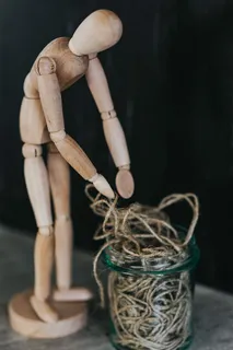 各种木制人体模型的姿势 各种木制人体模型的姿势