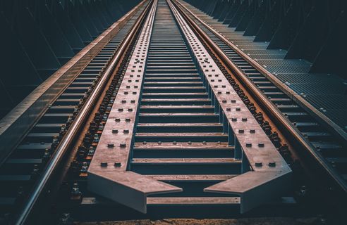 铁路，钢轨，轨道，路线，道床，铁路轨道，钢，铁